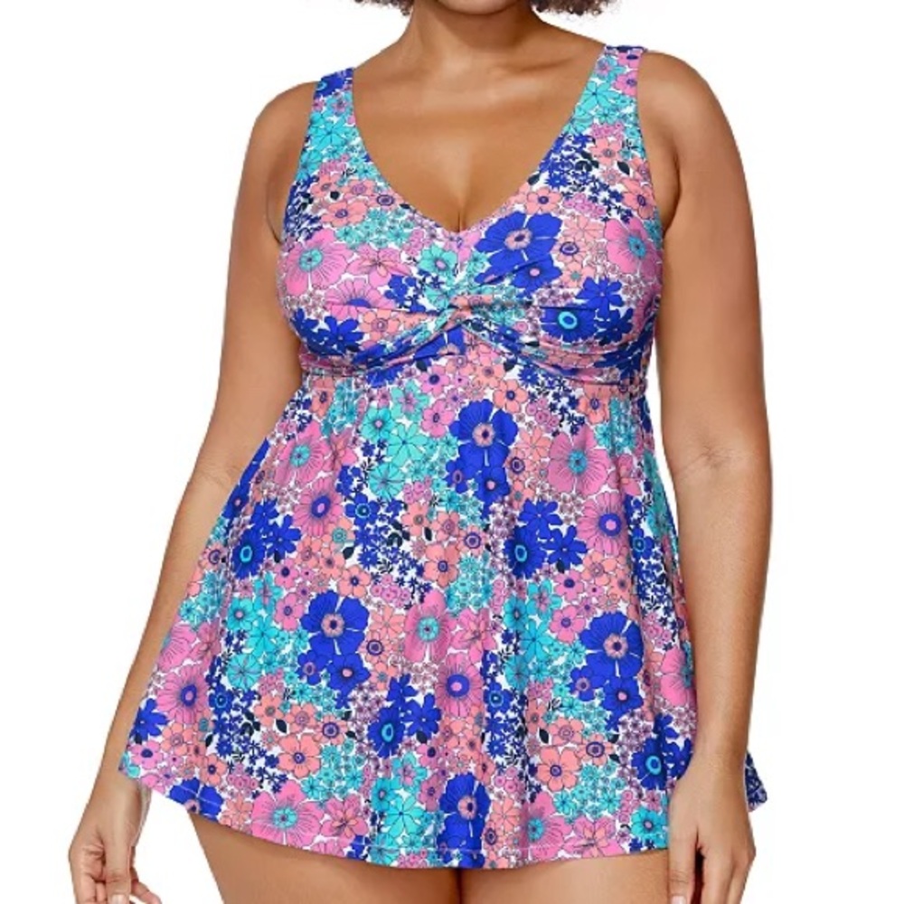 NWT Raisins Curve Lucia Tummy Control Swimdress Floral VNeck Swim Dress Size 16W